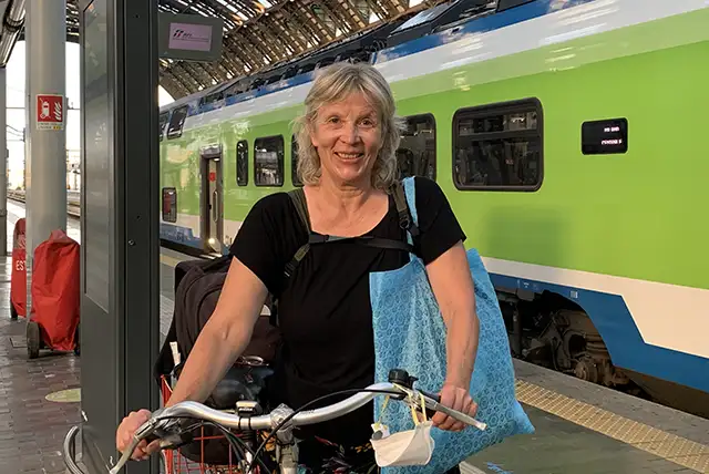 Viaggiare in bicicletta per ballare il tango. La storia di Christine.