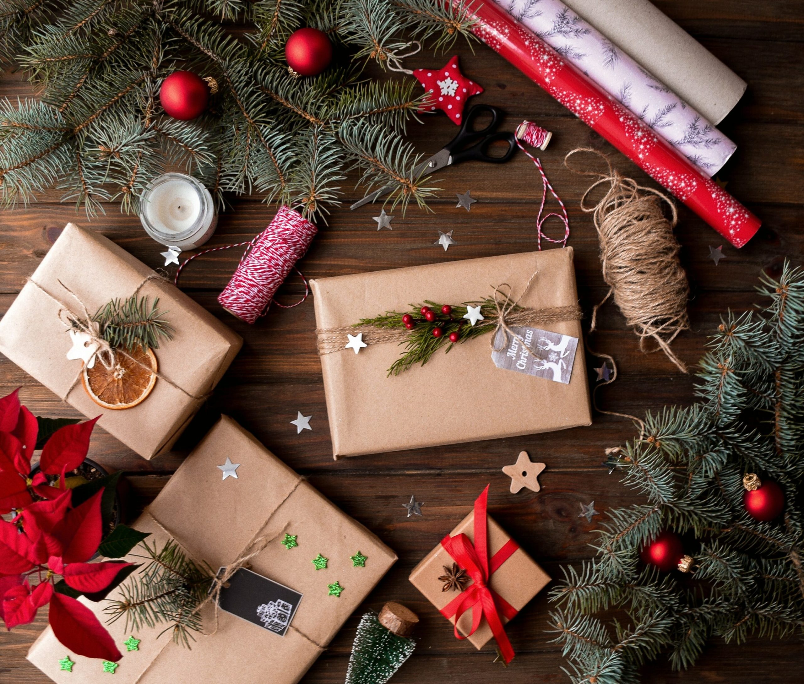 Natale 2024: 11 consigli per festeggiare in modo sostenibile