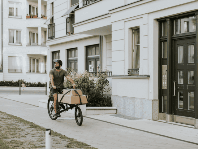 Cargo bike, logistica green e rivoluzione dell’ultimo miglio: ne parliamo con Claudio Magliulo di Clean Cities